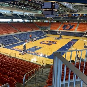 Meet your Posher, Landon